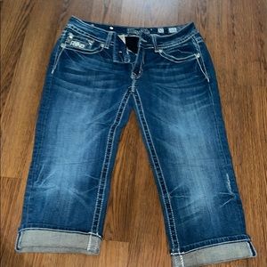 Miss Me Cuffed Capri